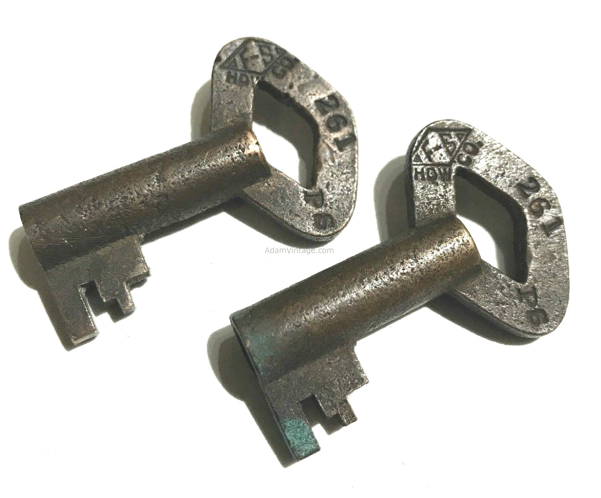 Round Skeleton Key Necklace Vintage Key Antique Key -  Finland